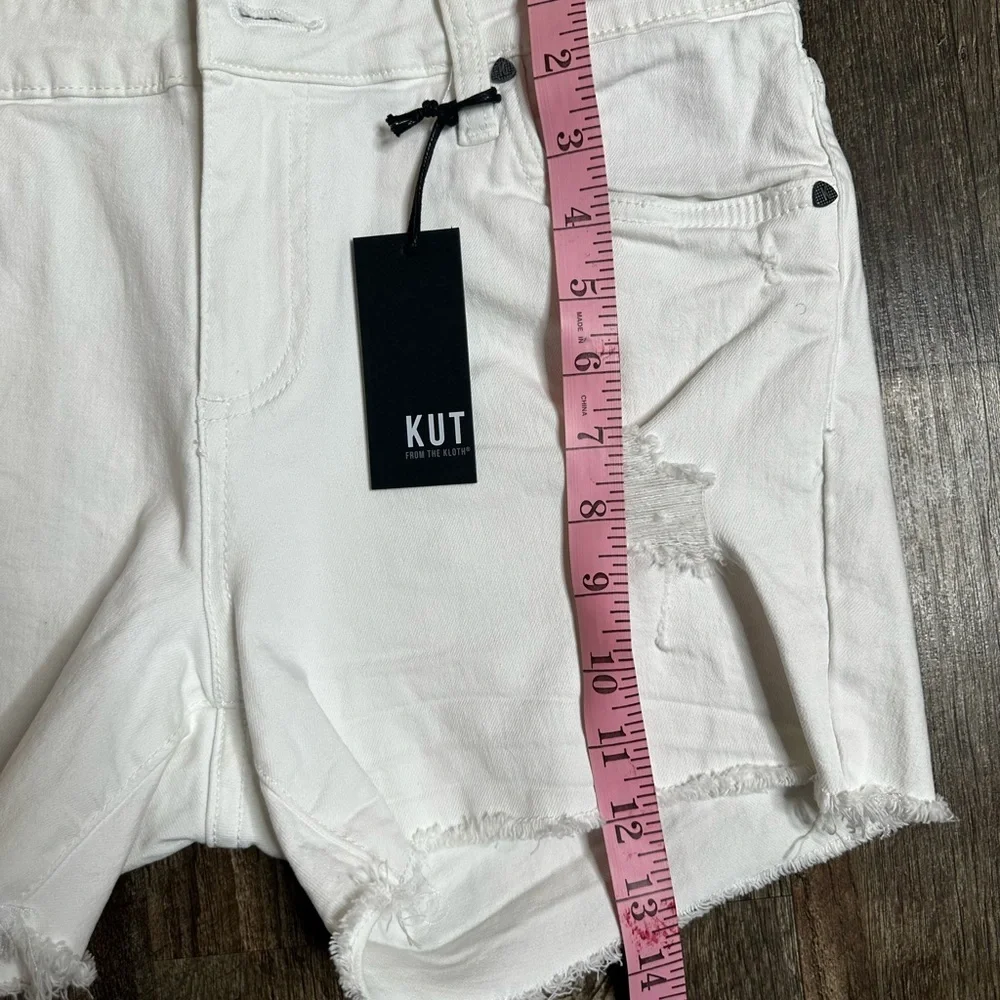 Kut from the Kloth White Jean Shorts Fitted Design - Picture 6 of 6